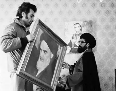 پاکسازی ایران از نمادهای دوران پهلوی