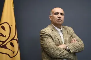 تنها راهکار دولت در اقتصاد جنگی، خط کشیدن بر مخارج غیرضروری است / اگر جنگ هم رخ نمی‌داد، با کسری بودجه ۴۰۰ تا ۱۵۰۰ همتی مواجه بودیم