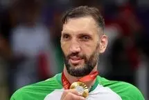 اشک‌های تلخ مرتضی مهرزاد، بلندقامت‌ترین مرد ایران
به یاد مادر مرحومش