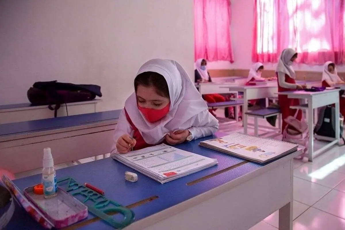 درگیری استاندار تهران و وزارت بهداشت بر سر تعطیلی مدارس/ «شما در مقامی نیستید که توصیه کنید!»