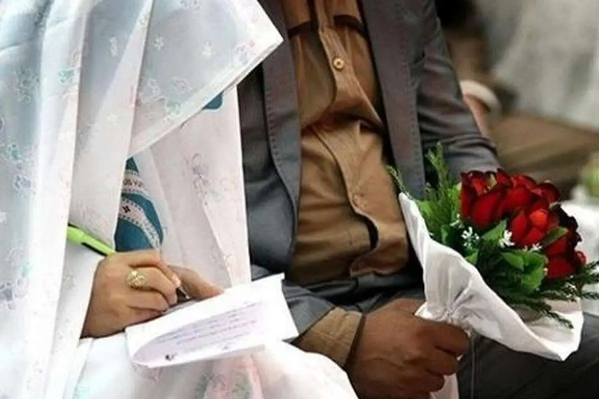 ازدواج با اتباع غیرایرانی را از شرعی به قانونی تبدیل میکنیم