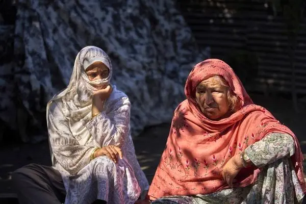 تصاویر؛ درگیری مرزی هند و پاکستان؛ شب وحشت در روستای گینگال کشمیر