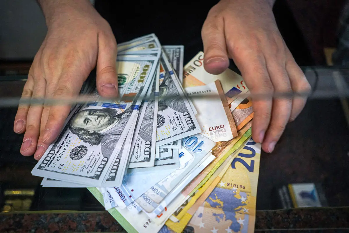 قیمت دلار امروز چهارشنبه 7 خرداد ۱۴۰۴