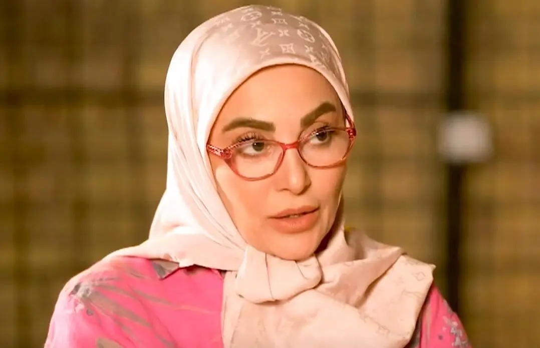 واکنش تند ژیلا صادقی به حمید فرخ‌نژاد: تو یک وطن فروشی!