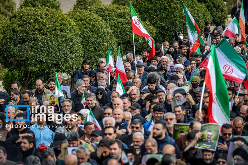 تشییع سردار نائینی۲۰