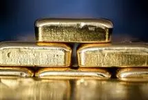 طلای جهانی عقب نشست