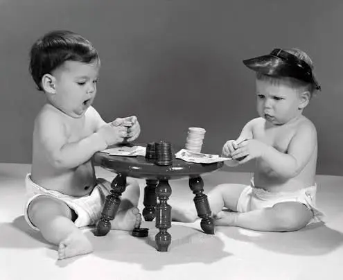 ۸۰ سال پیش؛ دستگاه  تمرینی محبوب نوزادان