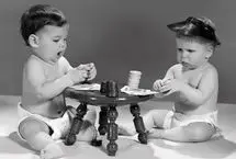 ۸۰ سال پیش؛ دستگاه  تمرینی محبوب نوزادان