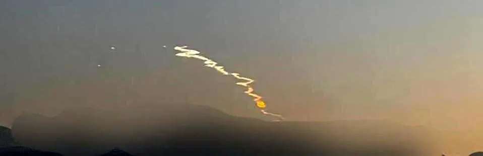 شلیک موشک‌های مجهز به کلاهک بارانی