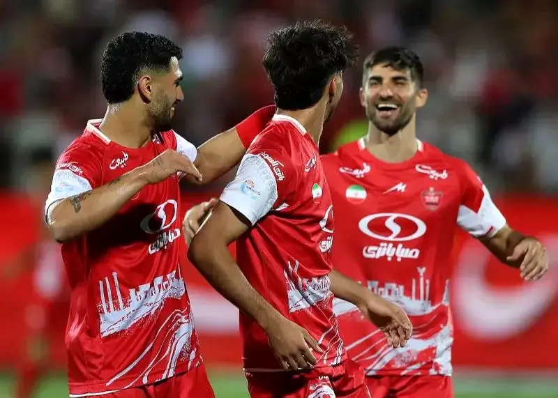 انتظار پرسپولیسی‌ها برای رونمایی از ۲ ستاره در لایو اینترنتی