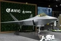 رقیب F۳۵ به پرواز درآمد