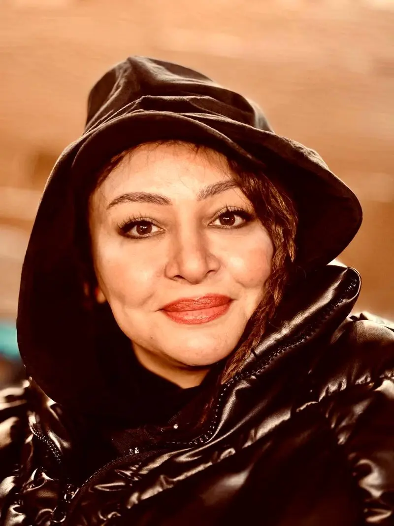 مه لقا باقری