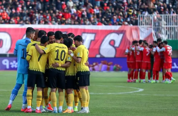 پیام صمیمانه ستاره جنجالی سپاهان برای ۲ پرسپولیسی