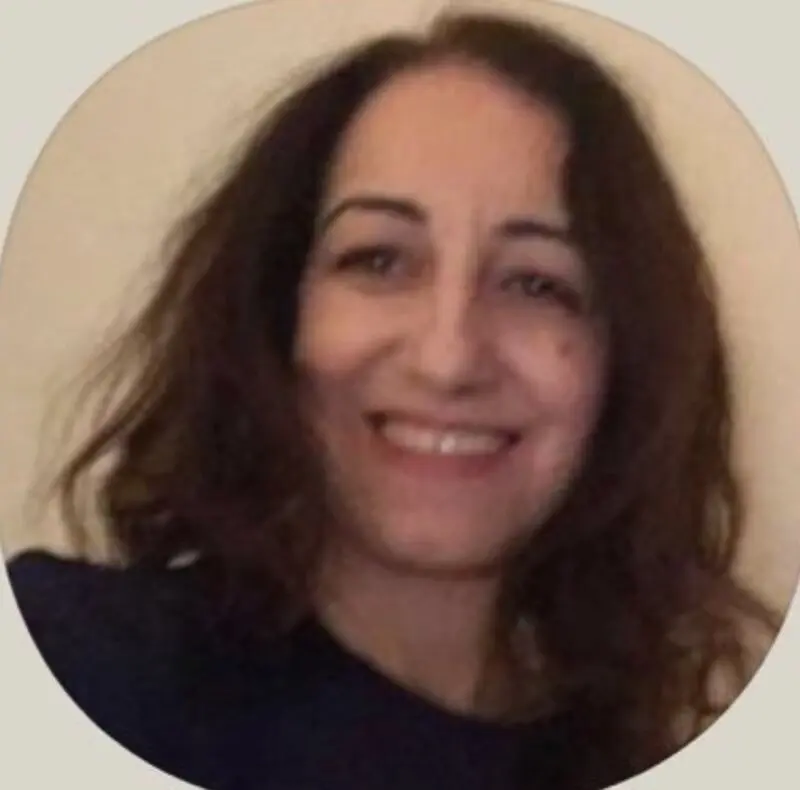 دنا کراری