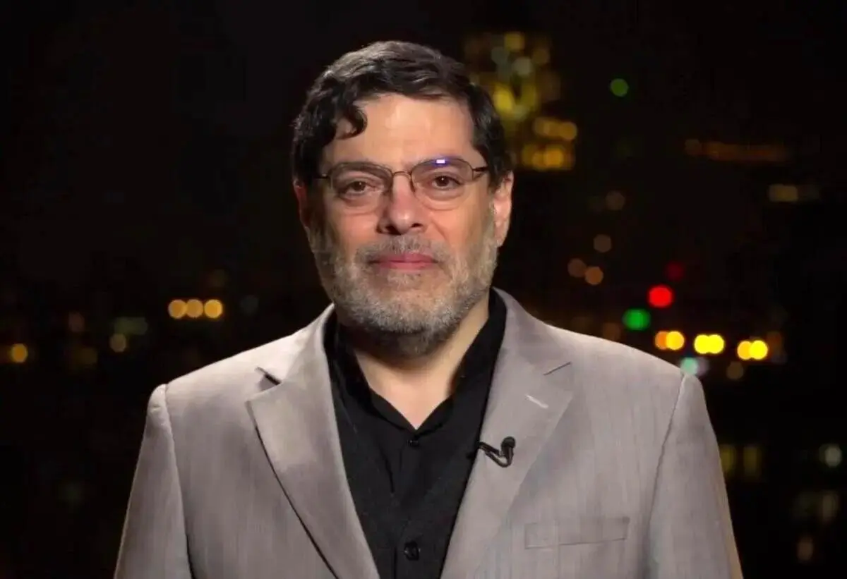 مرندی: قالیباف با اجازه رهبر مذاکرات را در دست دارد