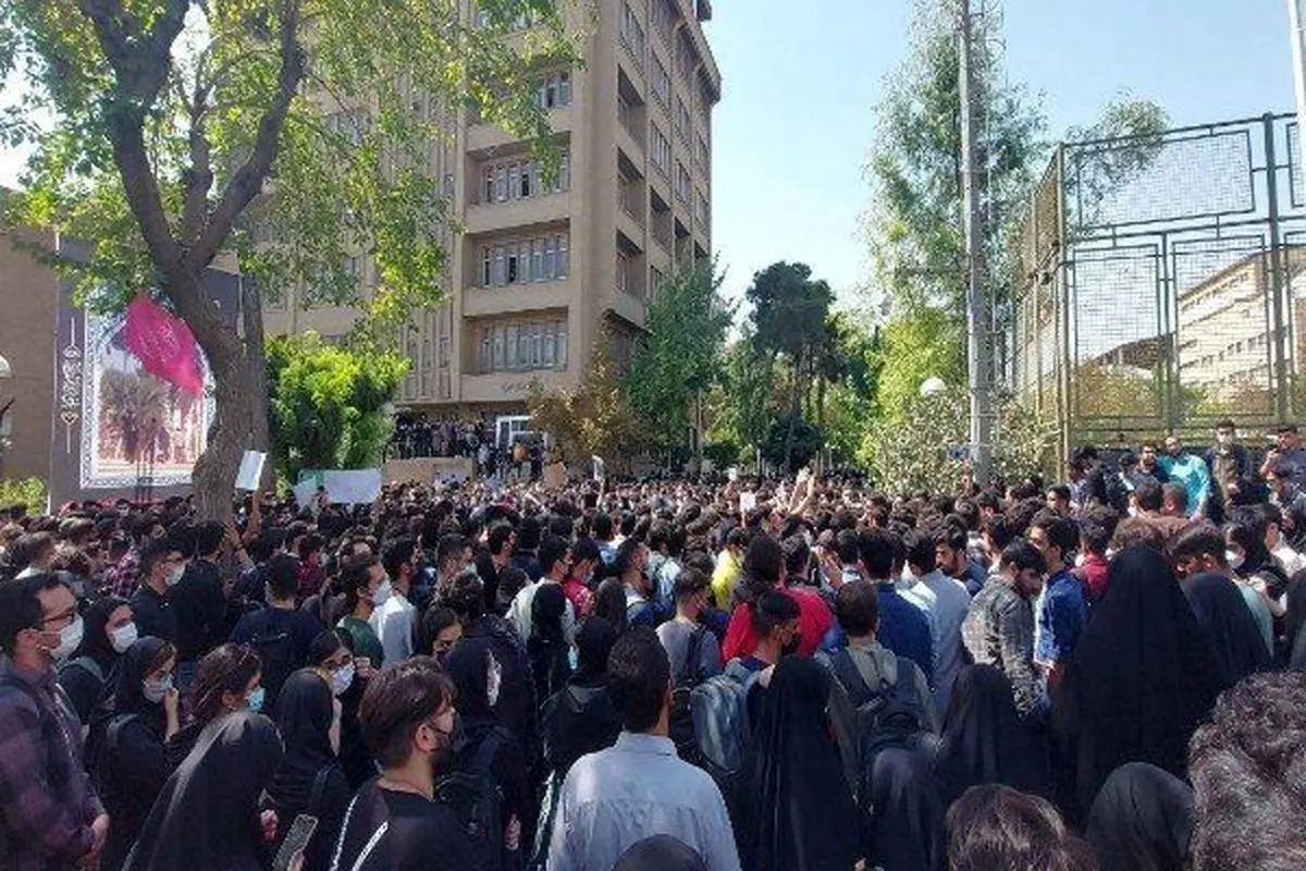 واکنش سخنگوی دولت به آتش زدن پرچم در دانشگاه: خط قرمزها را همه باید درک کنند