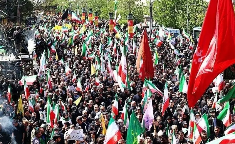 تصاویر هوایی از مراسم اربعین شهادت رهبر انقلاب