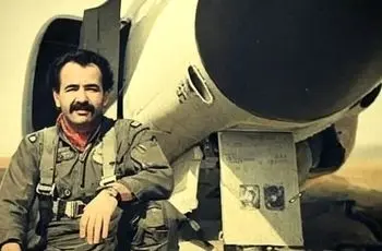 محمود اسکندری؛ خلبانی که در جاده کشته شد