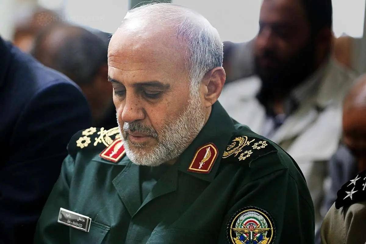 شهید رشید هنگام اصابت موشک به خانه، کجا حضور داشت؟