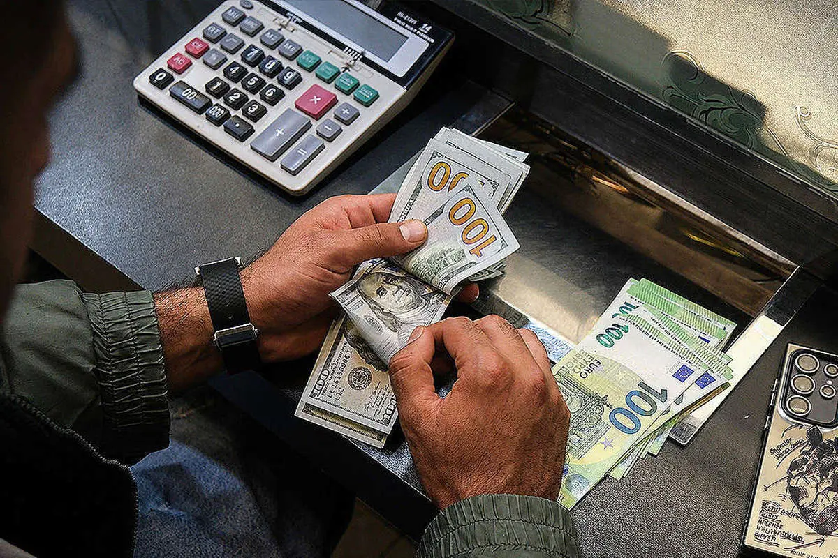 قیمت دلار امروز دوشنبه 12 خرداد 1404
