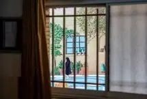 تصاویر؛ خسارات حمله آمریکا به یک خوابگاه دانشجویی 