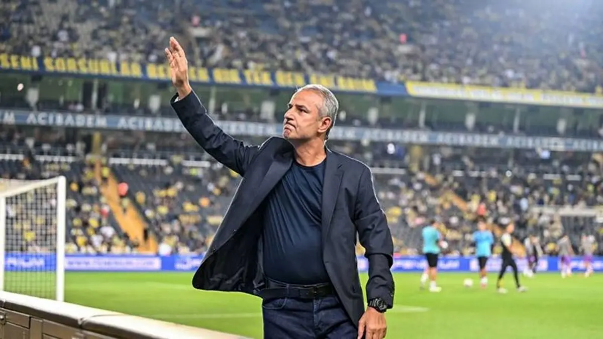 پرسپولیس در برزخ؛ طوفان توییتری هواداران فنرباغچه برای بازگشت کارتال