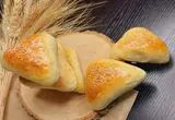 فطایر پنیری؛ نان شیرین و نرم با مغز پنیر 


