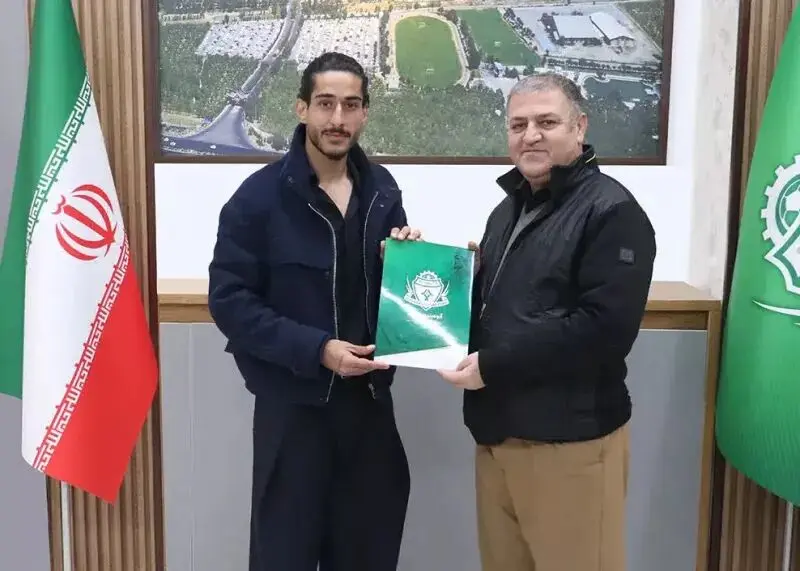 ستاره سپاهان از این تیم خداحافظی کرد