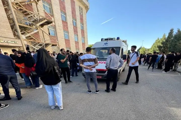 کری‌خوانی در فضای مجازی ؛ چاقوکشی در دانشگاه آزاد ارومیه

