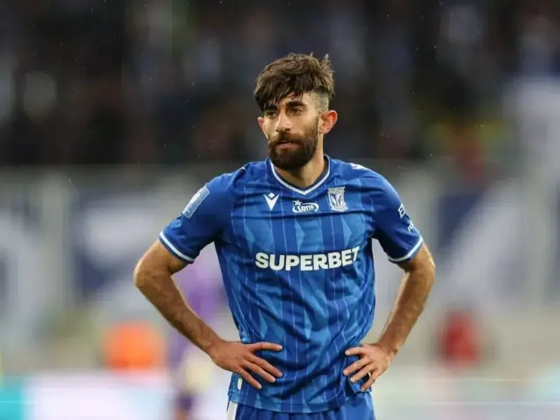 لژیونر پرسپولیسی ۲ ماه دور از فوتبال