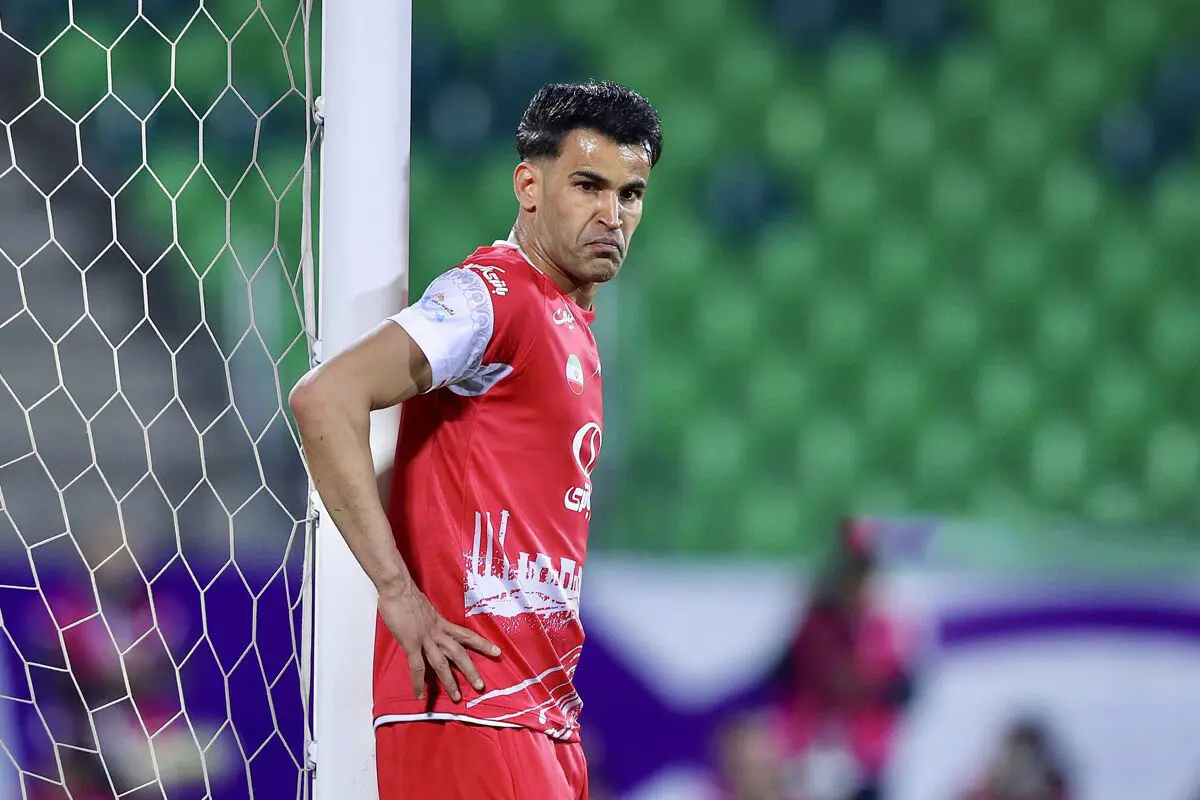  مغضوب پرسپولیس، منفور استقلال؛ عیسی چوب دوسر طلا!