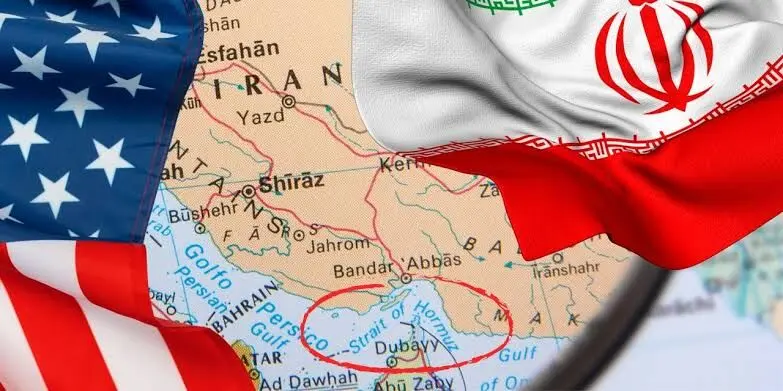 کوروش احمدی: پنجره دیپلماتیک ایران و آمریکا فعلاً بسته شد