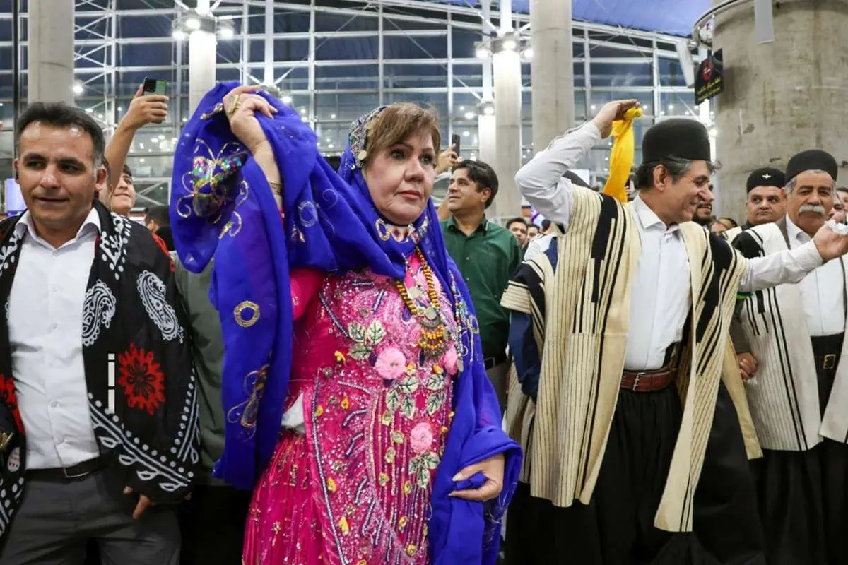 تصاویر؛ استقبال از تیم ملی کشتی فرنگی ایران