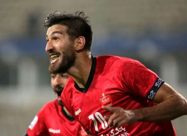 نگرانی پرسپولیسی‌ها از خرید این مهاجم ملی‌پوش!