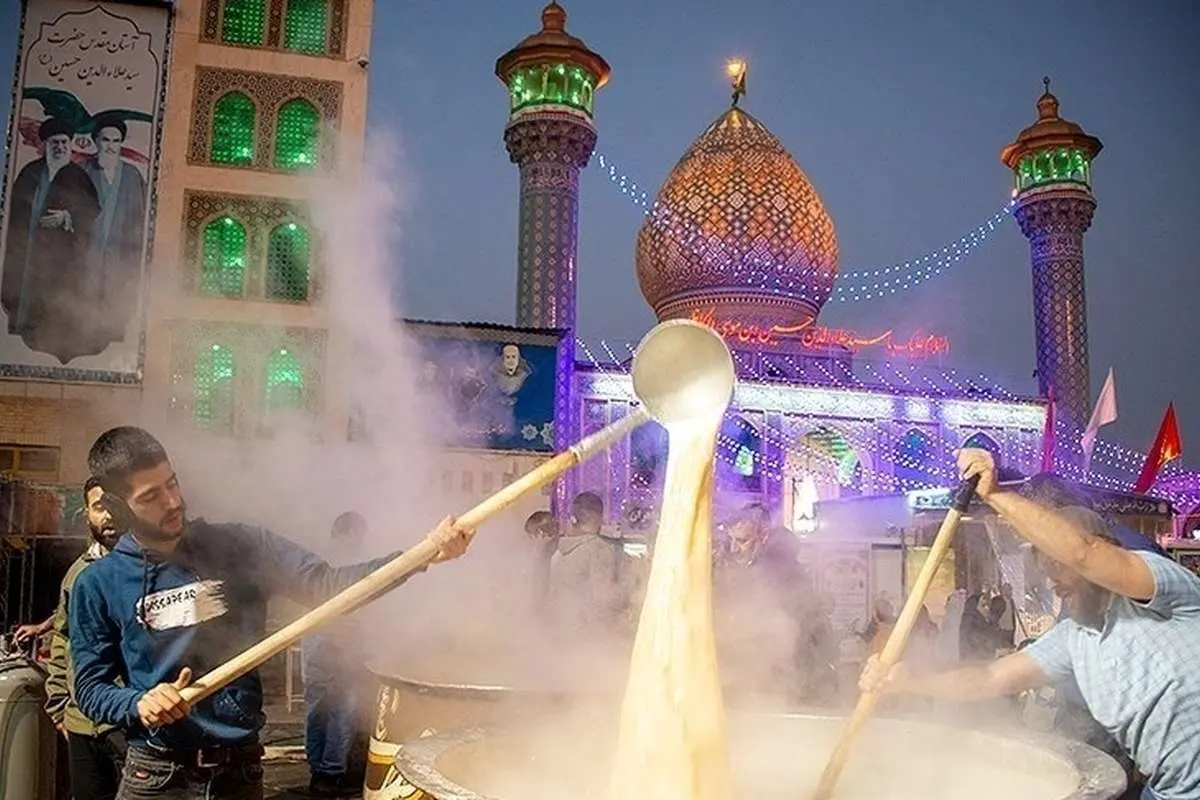(تصاویر) پخت ۱۵ هزار کیلوگرم سمنو شیرازی