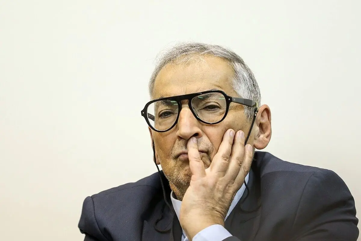 زیباکلام: اگر به عقب برگردم باز هم در انقلاب شرکت می‌کنم؛ به ما می‌گویند یک عذرخواهی به نسل‌های بعد بدهکارید!