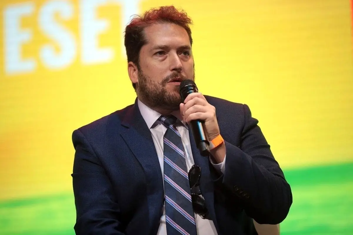 «دارن بیتی»، چهره ضد جنگ با ایران معاون وزیر خارجه آمریکا می‌شود