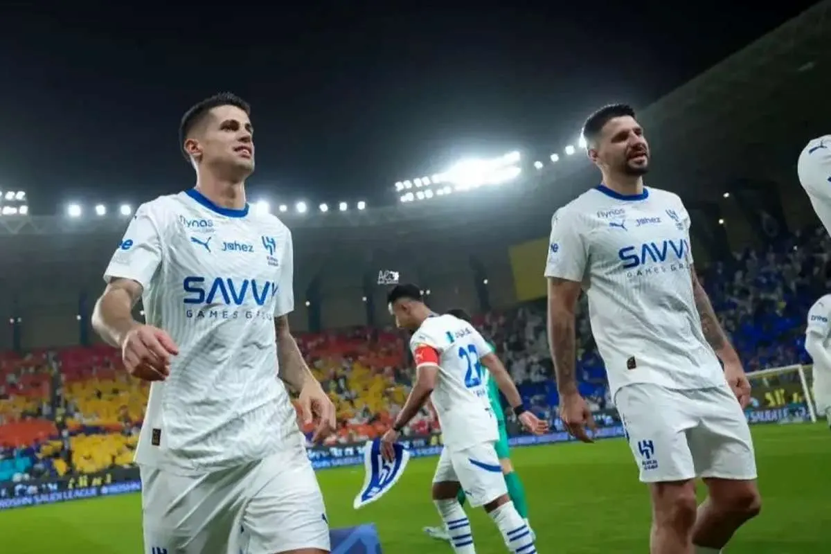 الهلال مقابل پرسپولیس تغییر رنگ میدهد