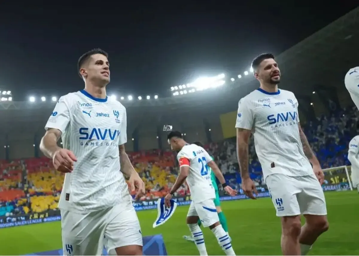 الهلال مقابل پرسپولیس تغییر رنگ می‌دهد