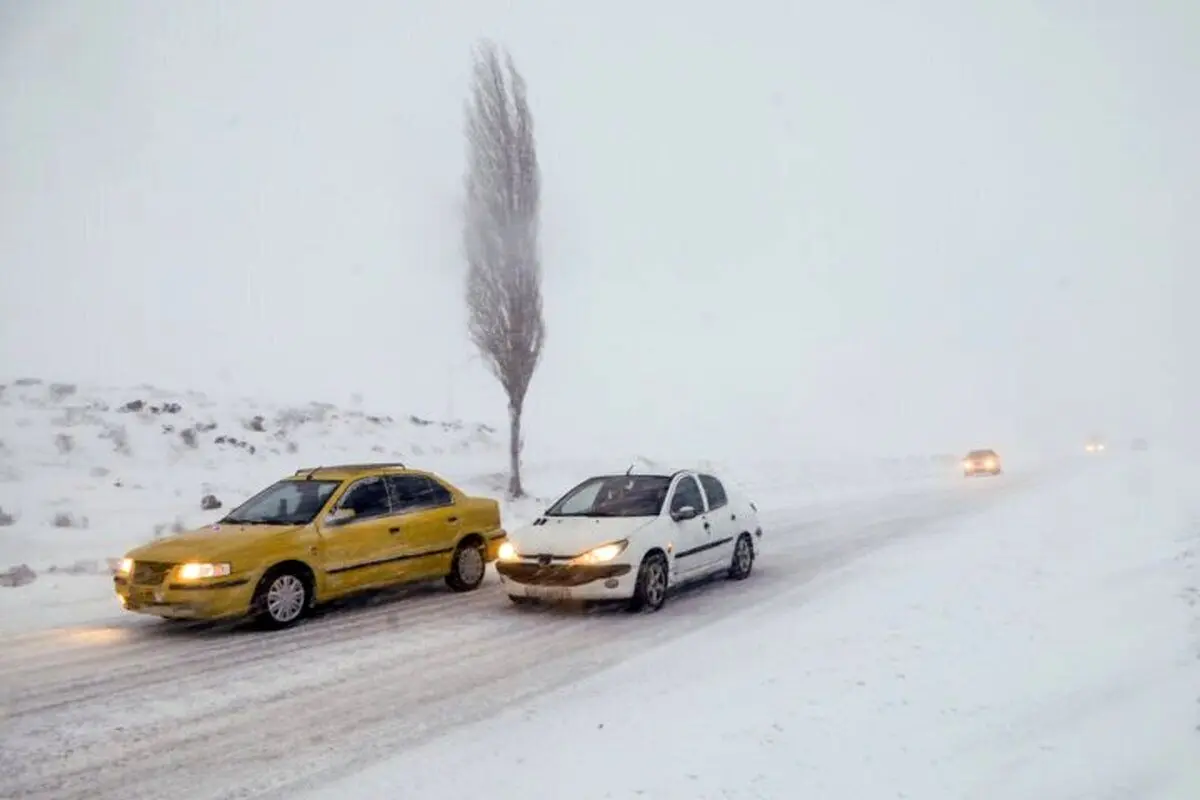 اصول رانندگی در برف و یخبندان