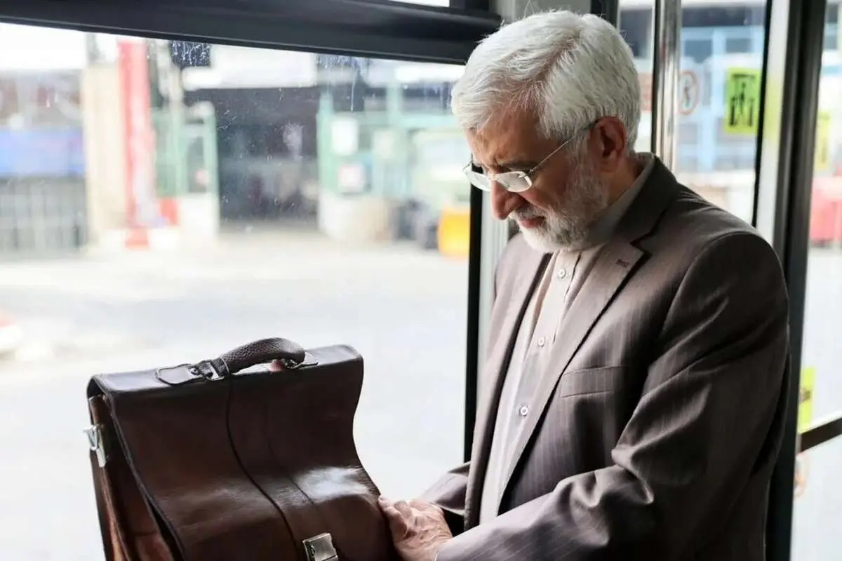 کنایه جمهوری اسلامی به دولت سایه سعید جلیلی؛ وزارت خارجه باید مستقل عمل کند