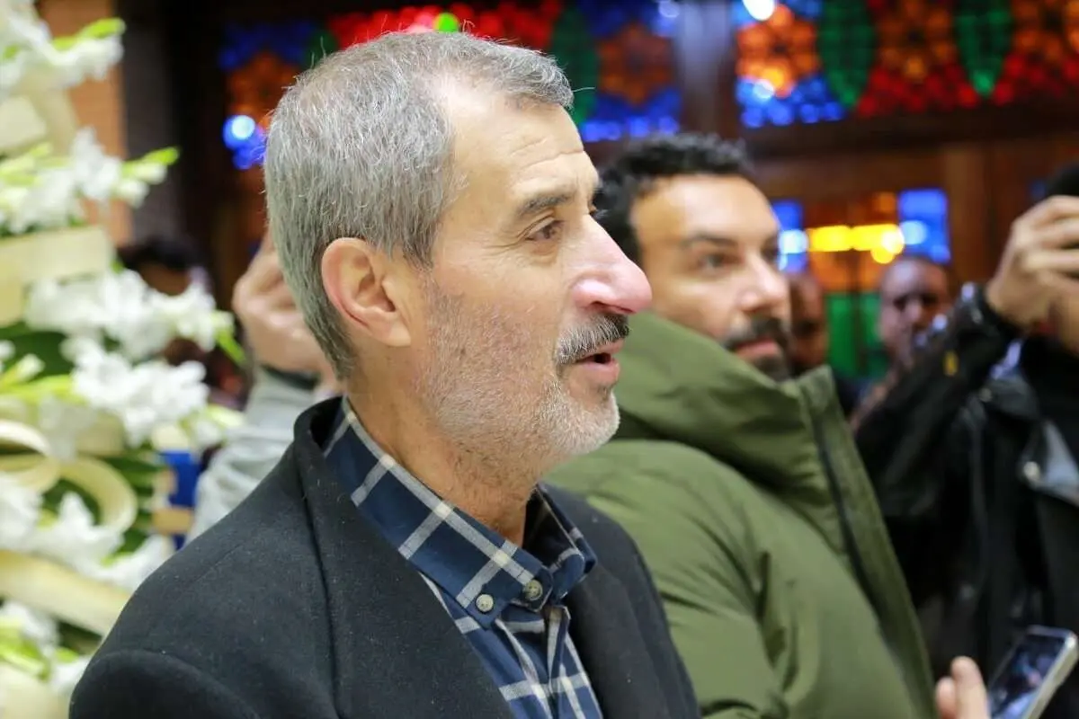 محمد مایلیکهن: چه اشکالی دارد با آمریکا مذاکره کنیم/ بعد از انقلاب فقط رسول خادم را جهان پهلوان میدانم