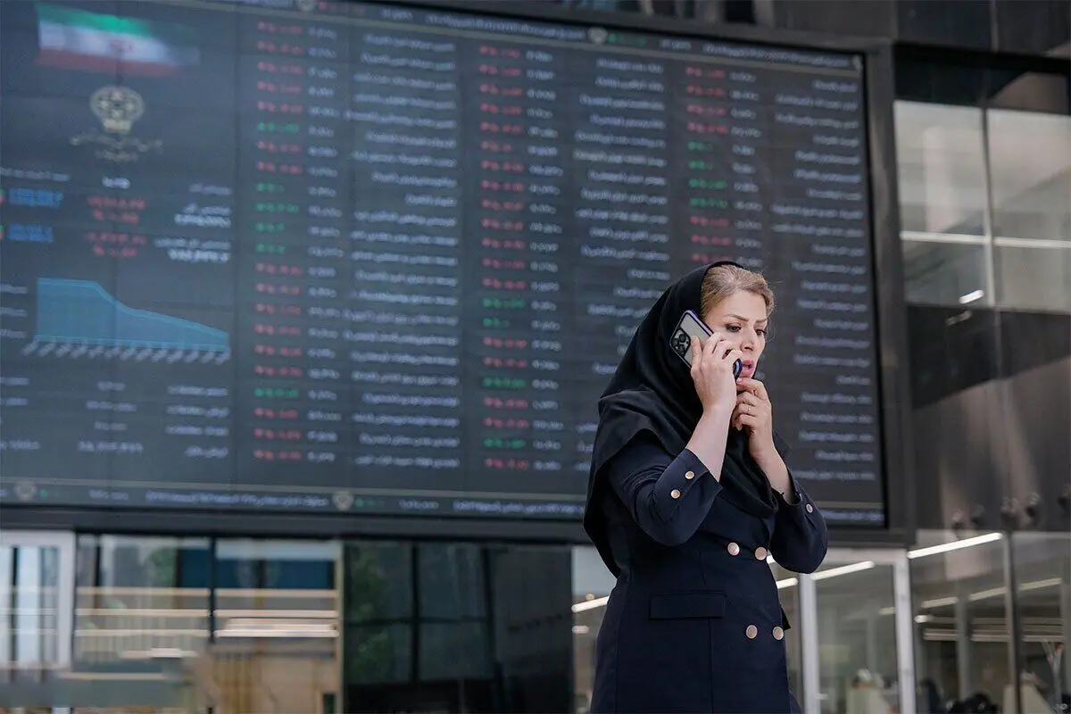آمار معامله‌گران خارجی در بورس ایران شوآف است