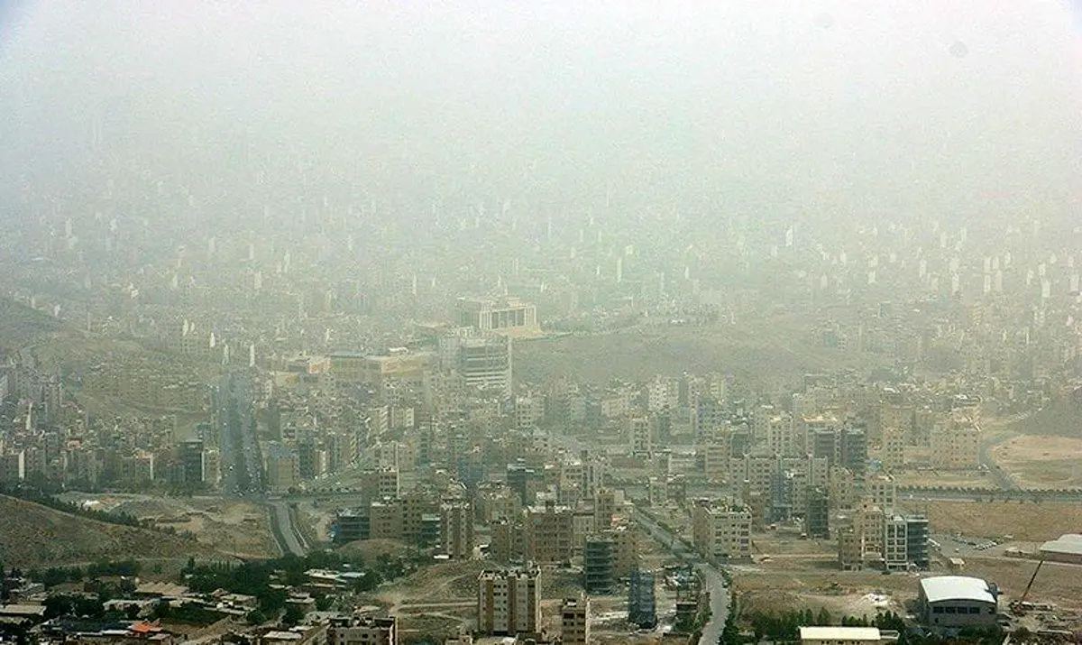 آلودگی هوا مدارس تهران را فردا تعطیل می‌کند؟
