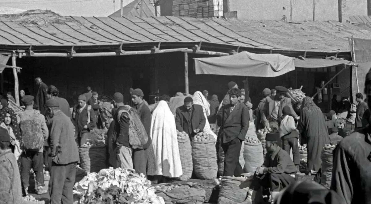 (عکس) سال ۱۳۳۳؛ مرد تهرانی با حمله شپش‌ها کشته شد!