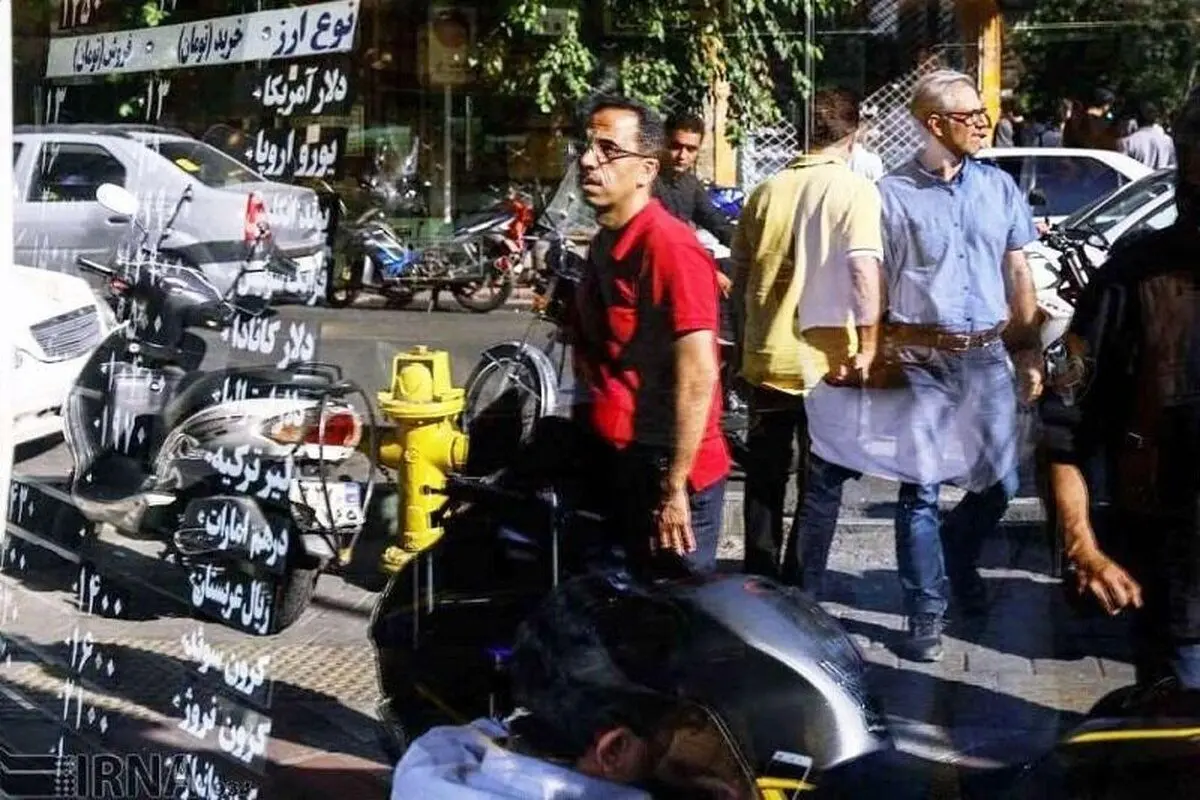 سر خریداران دلار در ایران کلاه رفت!