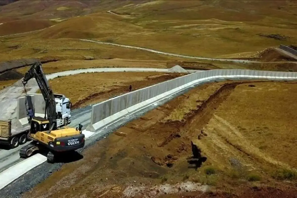 ساخت دیوار مرزی ایران: تحولی در امنیت یا چالشی جدید؟