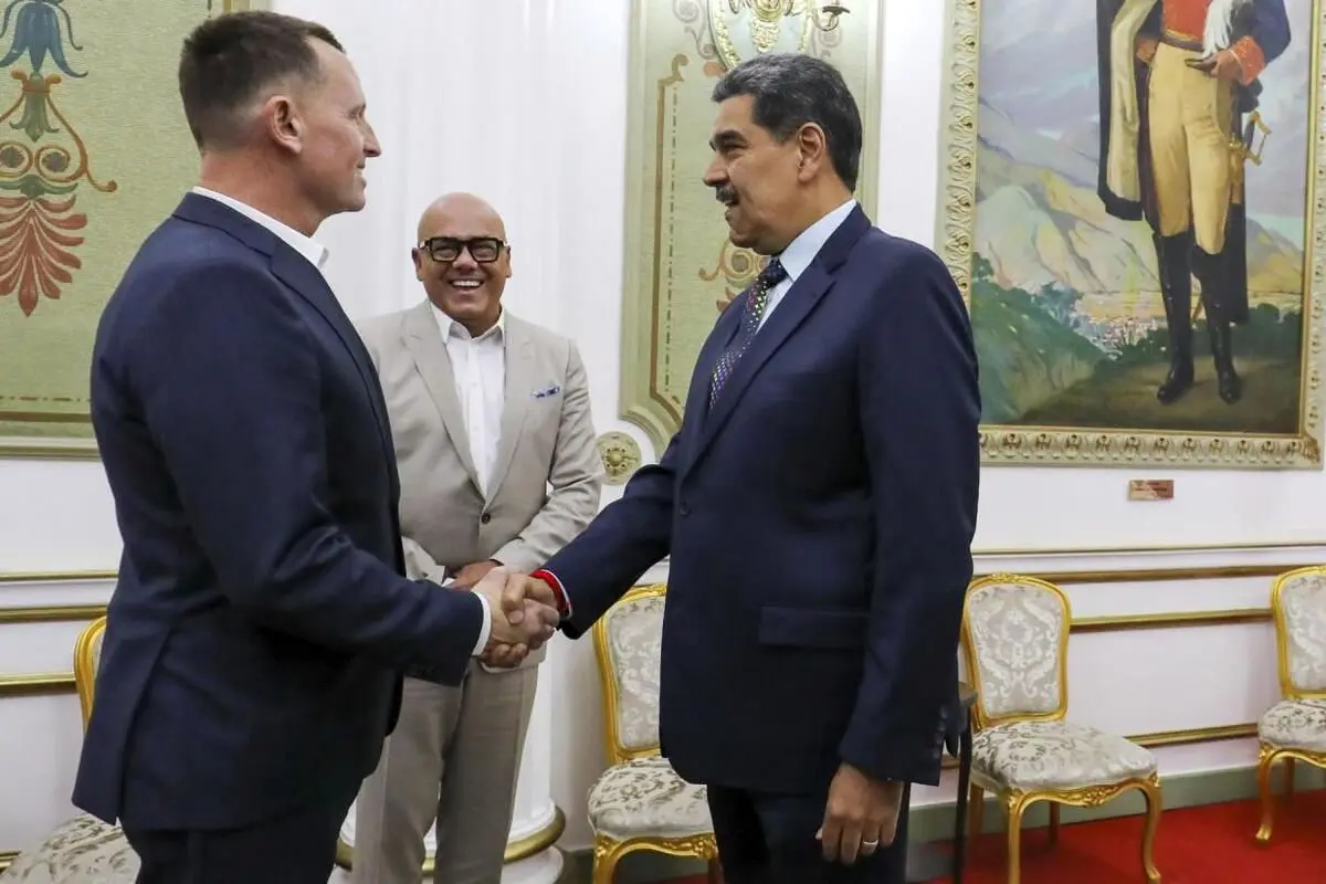 مادورو خواستار آغازی جدید در روابط با آمریکا شد