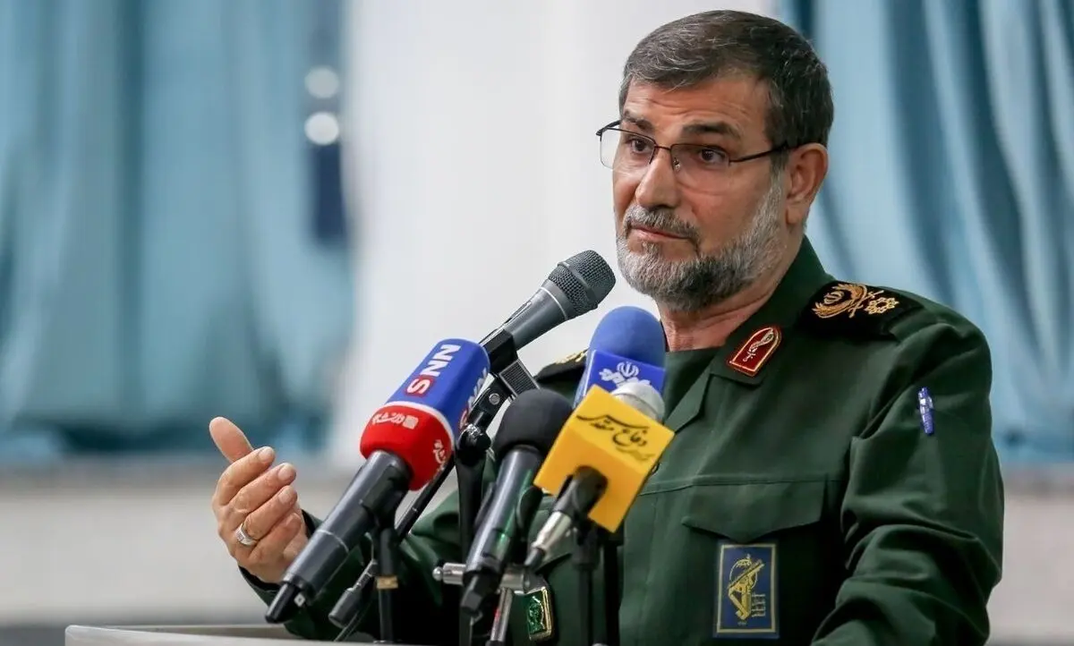 دریادار تنگسیری: سامانه‌های ما صد‌ها متر زیرزمین نگهداری می‌شوند