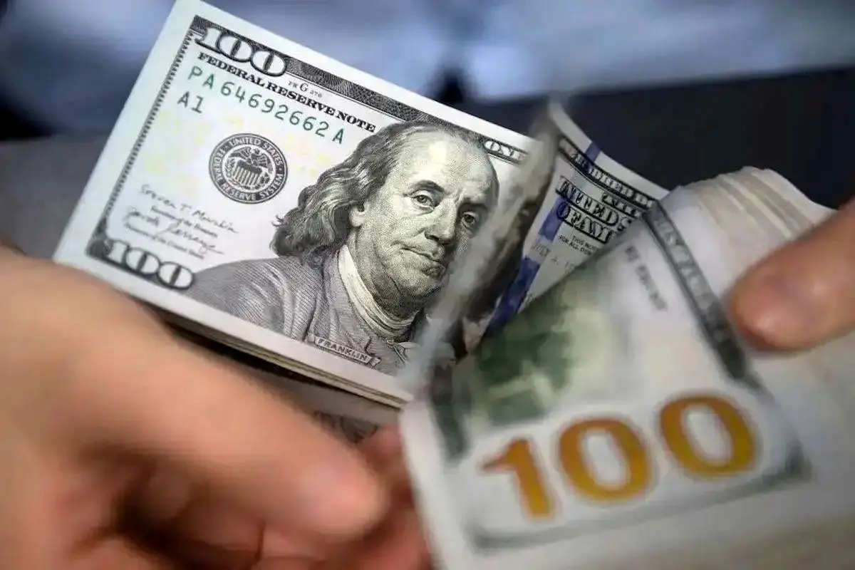 اخلالگران بازار ارز نقره داغ شدند